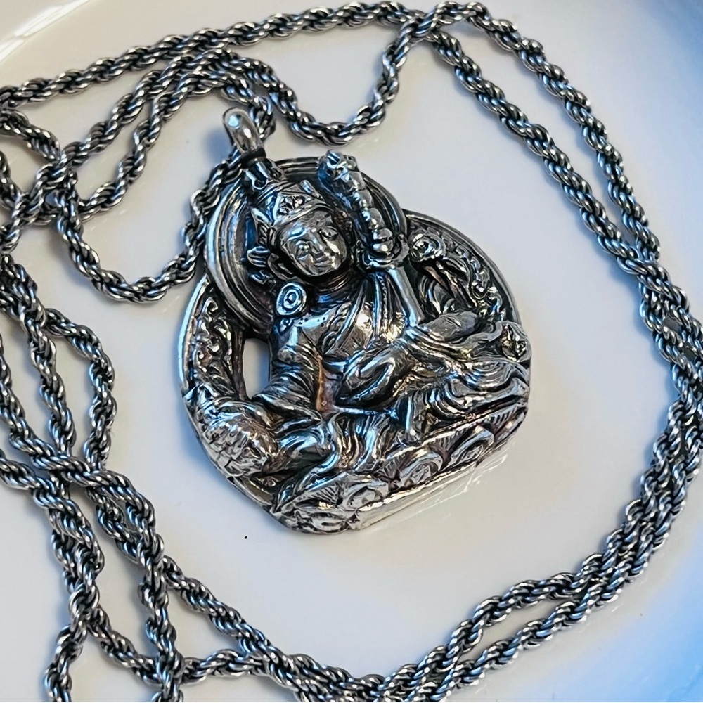Hand-crafted Sterling Silver Guru Rinpoche Tibetan Buddhist Amulet/Rope Chain